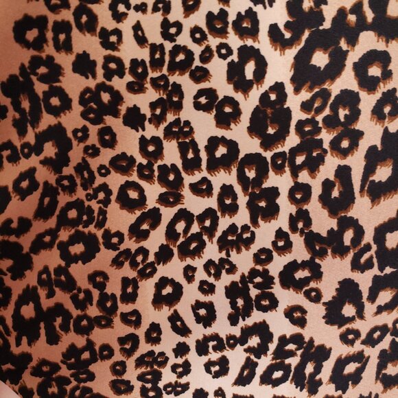 Uncommon Job Women Leopard Print 3/4 Sleeve Button V Neck Crop Blouse Size M - Picture 10 of 16